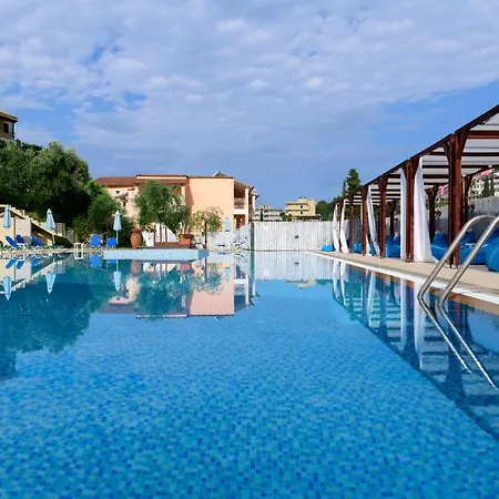 アパートホテル Marina Apartments, Agios Gordios Corfu 2*