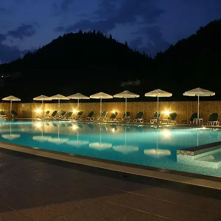 アパートホテル Marina Apartments, Agios Gordios Corfu