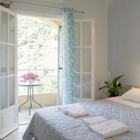 Marina Apartments, Agios Gordios Corfu 2* アギオス・ゴルディオス