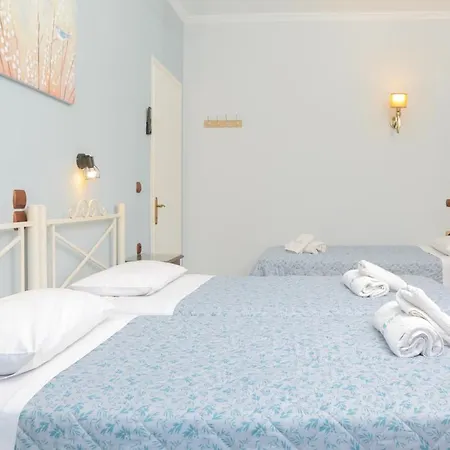 アパートホテル Marina Apartments, Agios Gordios Corfu 2*