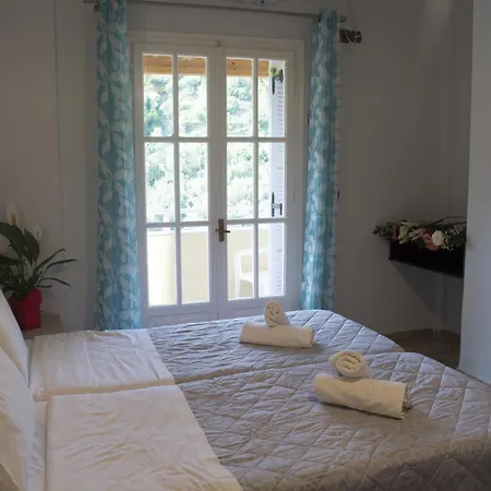 Marina Apartments, Agios Gordios Corfu アギオス・ゴルディオス