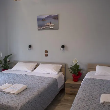 アパートホテル Marina Apartments, Agios Gordios Corfu 2*