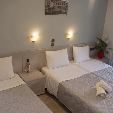 アパートホテル Marina Apartments, Agios Gordios Corfu 2*
