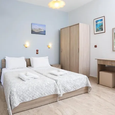 Marina Apartments, Agios Gordios Corfu アパートホテル 2*