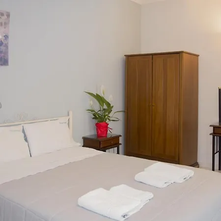 Marina Apartments, Agios Gordios Corfu 2* アギオス・ゴルディオス